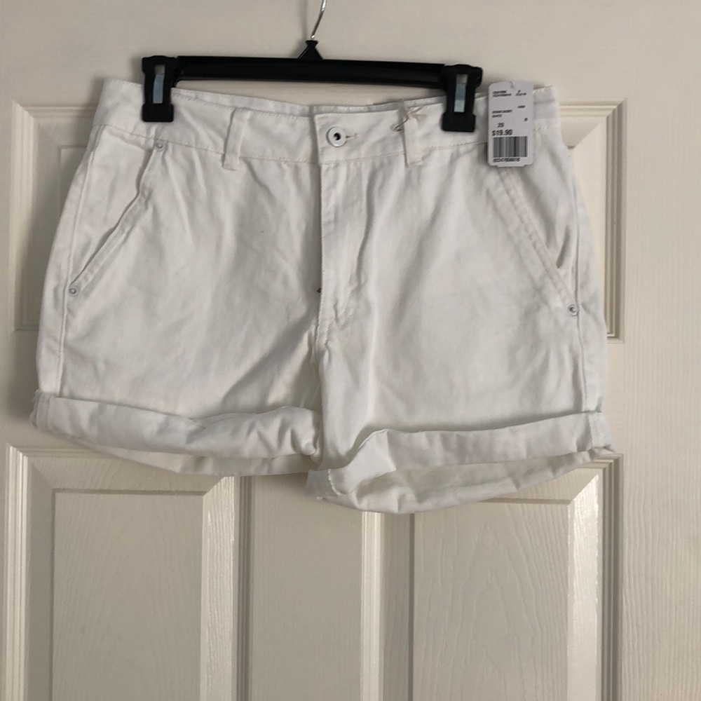 White jean shorts from Forever 21. NWT